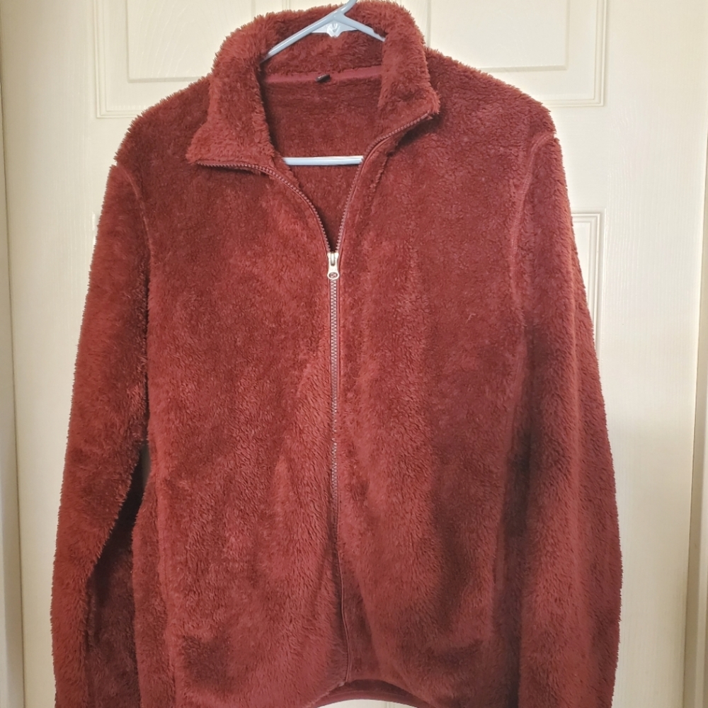 Uniqlo fleece jacket